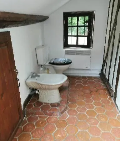 Domaine Du Chateau De Saint-maclou 27210 Hébergement de vacances *